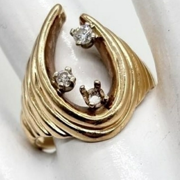 Early 14K Yellow Gold Diamond Horseshoe Ring Size 10 - Picture 1 of 5